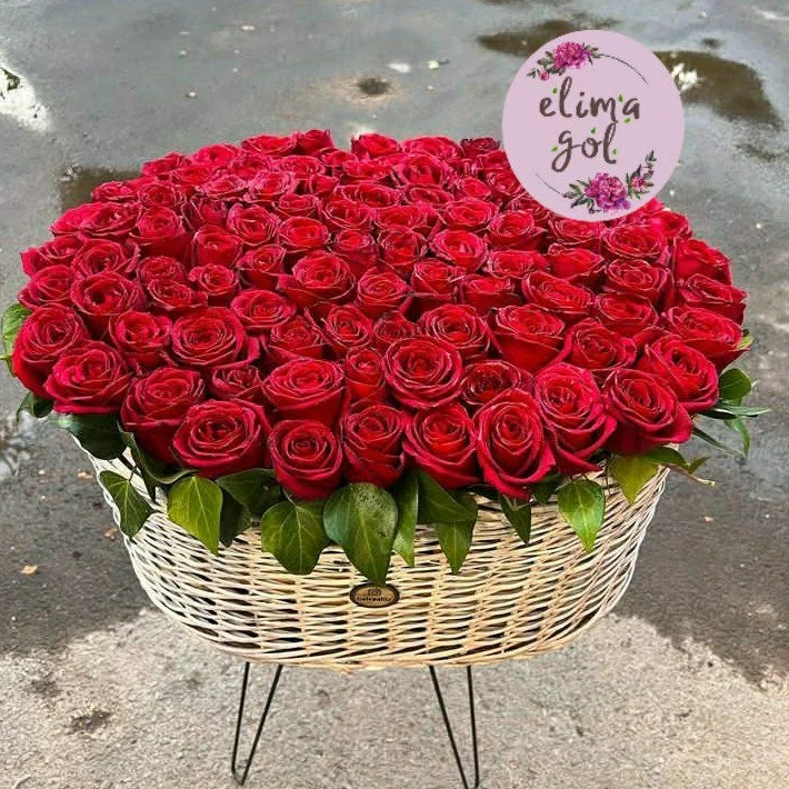 سبد گل رز قرمز هلندی لوکس 80 شاخه